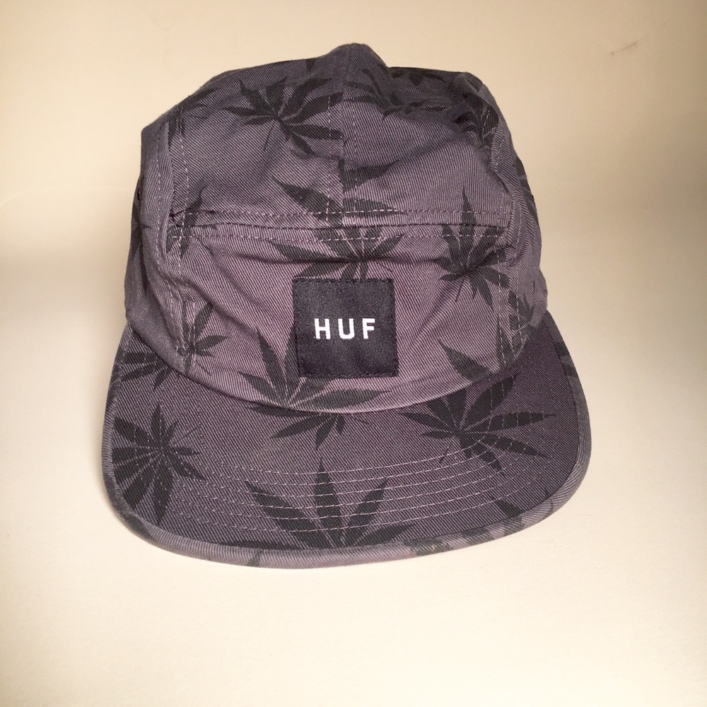 HUF “Leaf” Strapback Hat Collection